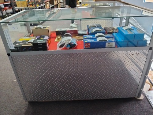 DISPLAY CABINET 2 DOOR