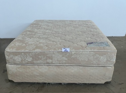 QUEEN BED BASE AND MATTRESS