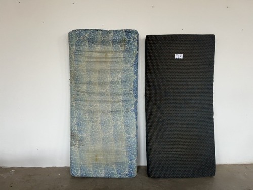 2 X SINGLE FOAM MATTRESS