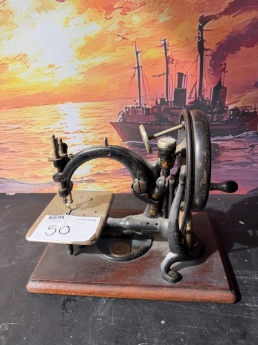 WILLCOX & GIBBS SEWING MACHINE