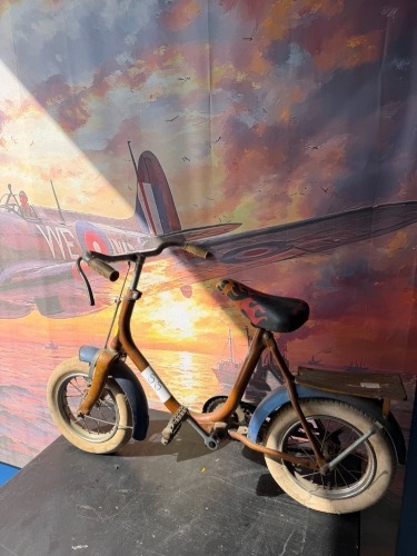 SMALL VINTAGE BICYCLE