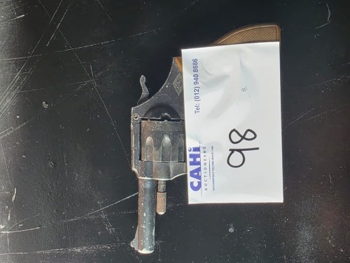 VINTAGE STEEL CLAP GUN