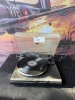 SEMI-AUTOMATIC BELT DRIVE TURNTABLE
