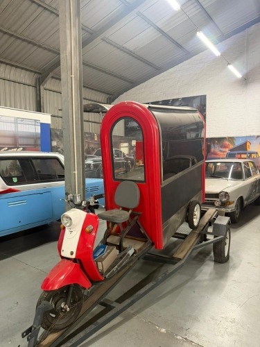 3 WHEEL ELECTRIC FOOD STALL WITH REGISTERED TRAILER