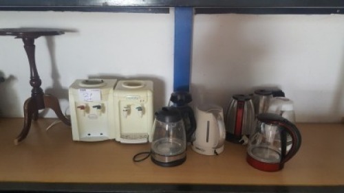 SIDE TABLE, 2 WATER DISPENSER AND KETTLES (NOT WORKING) 