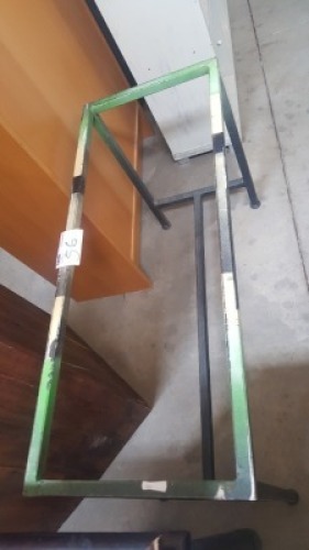 STEEL STAND 