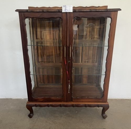 QUEEN ANNE DISPLAY CABINET 9H1355, W425, L1005)
