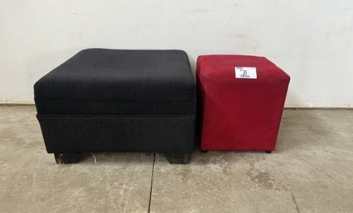 2 X OTTOMANS