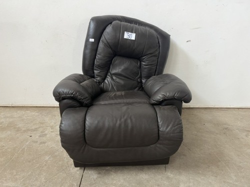 RECLINER CHAIR
