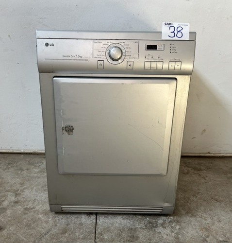 L.G TUMBLE DRYER (NOT WORKING)