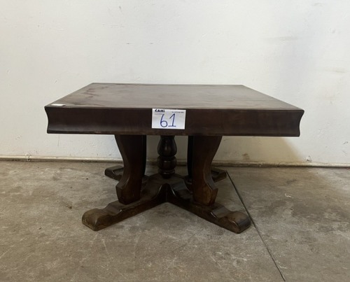 COFFEE TABLE (H460, W770, L770)