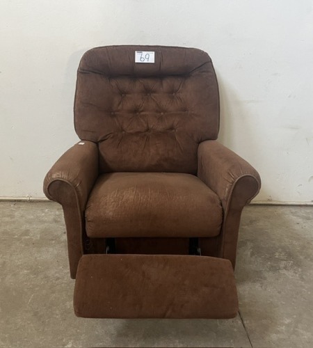 LAZY BOY CHAIR
