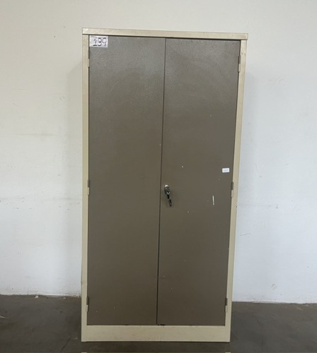 STEEL STATIONERY CUPBOARD (H1805, W455, L900)