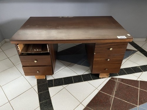 WOODEN 6 DRAWER DESK