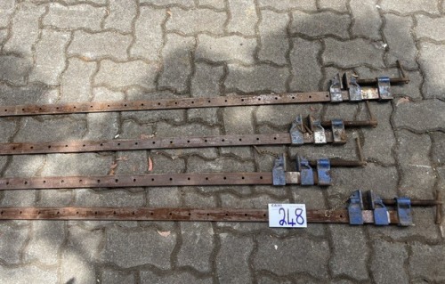 4 X RECORD G CLAMPS