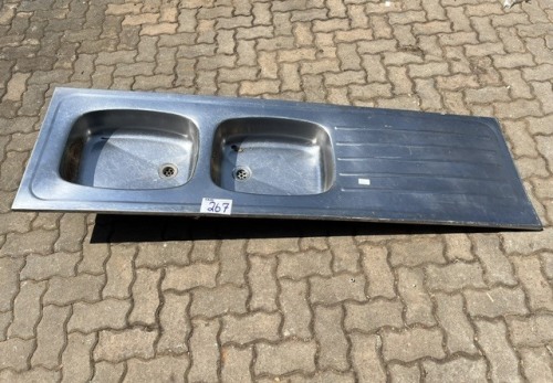 STAINLESS STEEL DOUBLE SINK