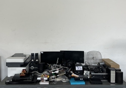 2 X COMPUTER MONITORS, PRINTER, COMPUTER DESKTOP, DVD PLAYER, CAMERA LENS, CAR AMPLIFIER AND OTHER GOODS