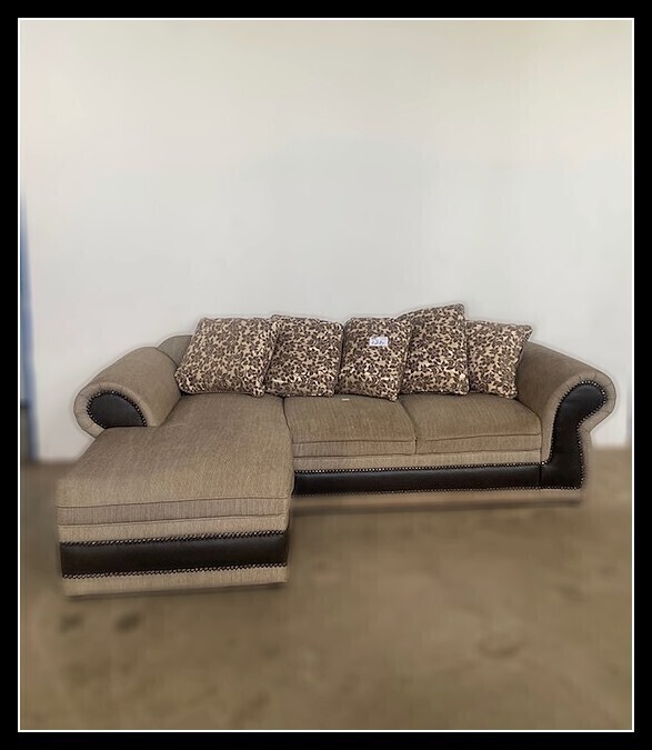 L SHAPE LOUNGE SUITE ONLINE WAREHOUSE AUCTION 24 & 25 JANUARY 2024