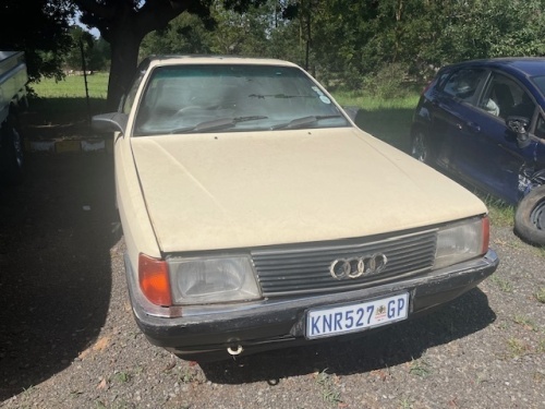 AUDI 400 - SOLD FOR PARTS ONLY - UNRESERVED - PRETORIA