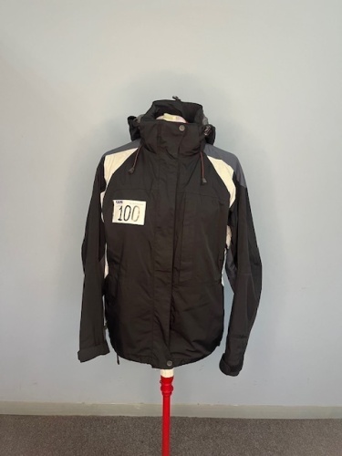 MC KINLEY BLACK HOODED SIZE LARGE