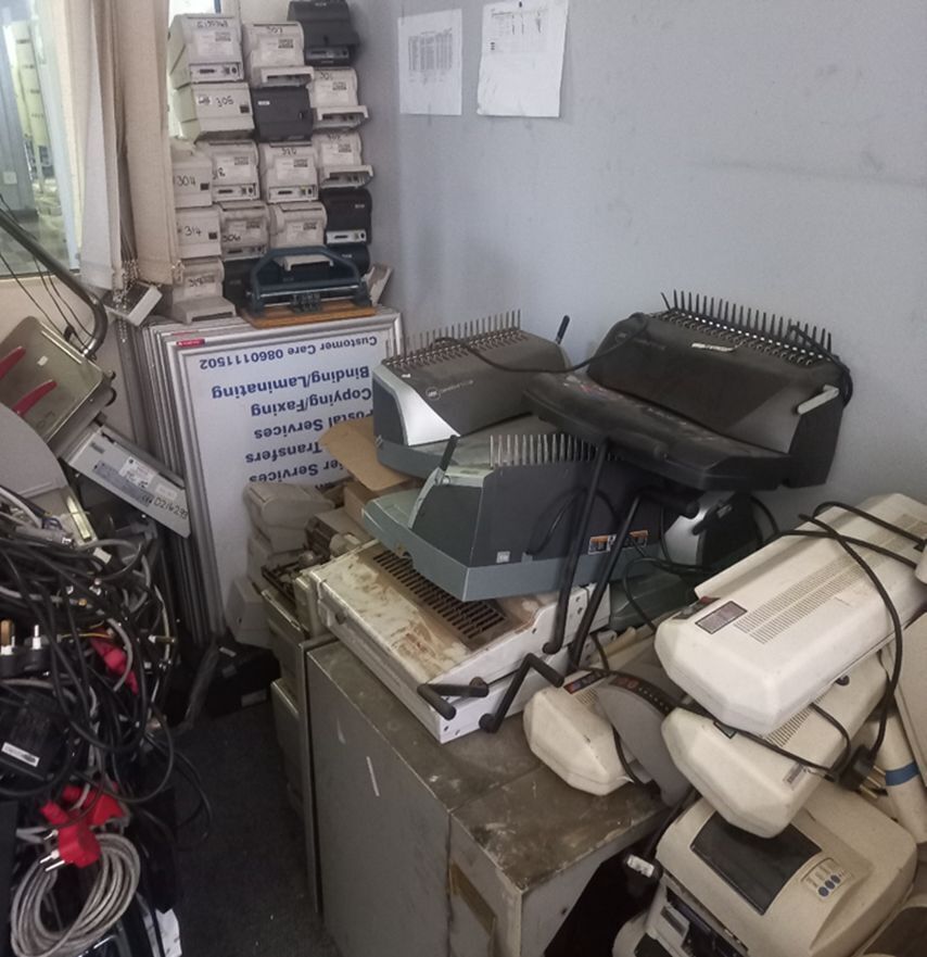 E-WASTE - BINDERS -10, LAMINATING MACHINE -10, CASH COUNT MACHINES -10 ...